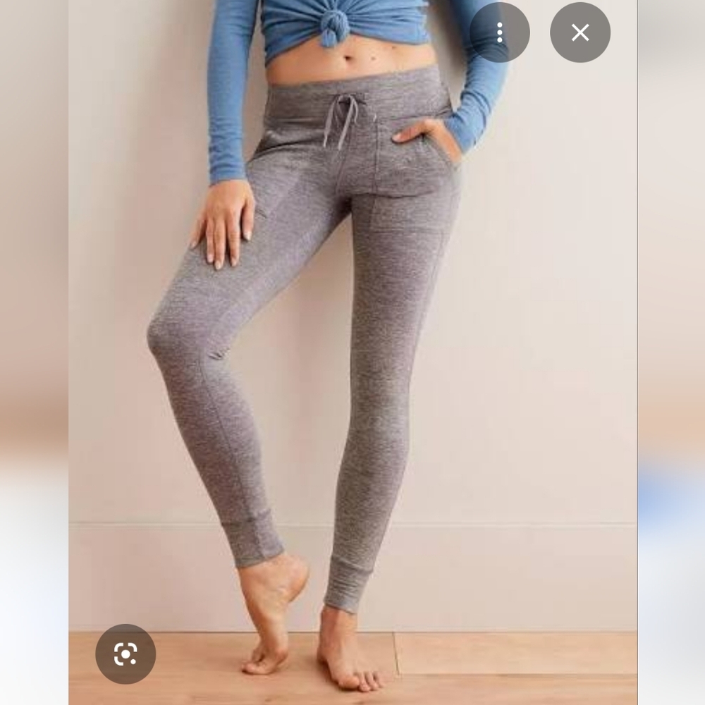 Aerie Offline Chill Play Move Marbled Gray Regular Rise Jogger Pants